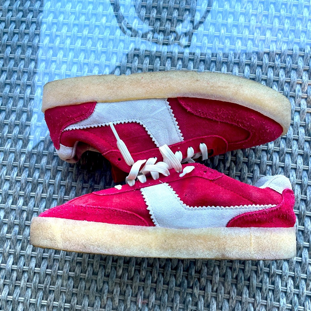 Clarks Originals Red Suede Sneakers | White Laces | Casual Low-Top Shoes
